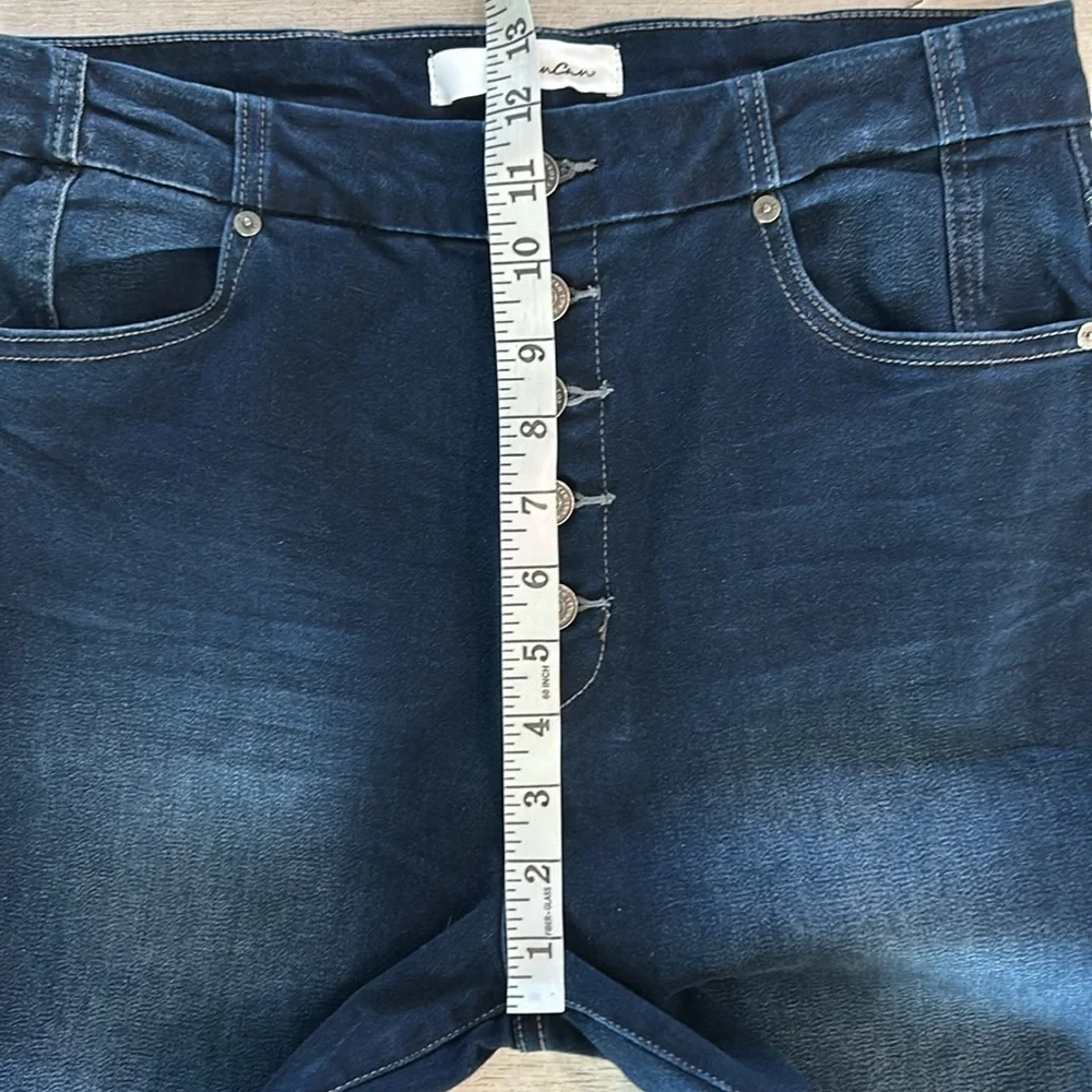 KanCan High Waisted Exposed Button Fly Ankle Skinny jeans size 29